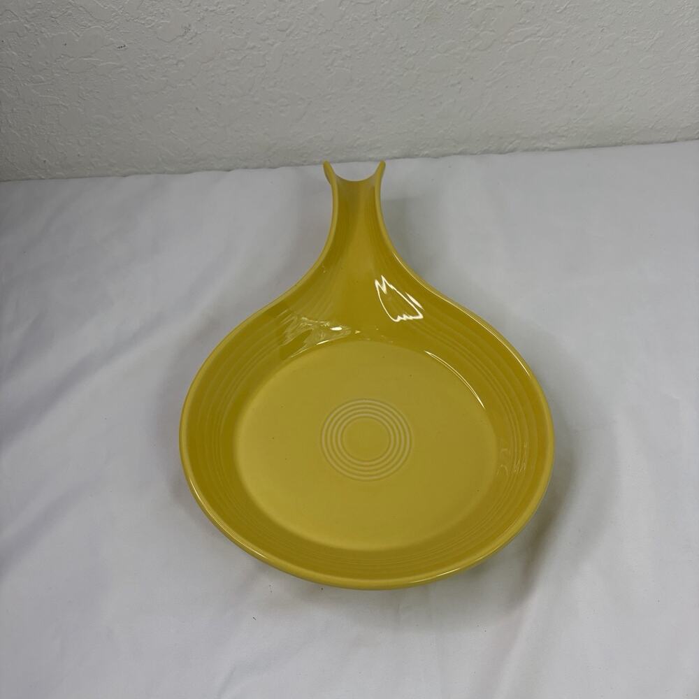 Fiesta Individual Skillet Baker Yellow Iconic Concentric rings HLC USA (2001)